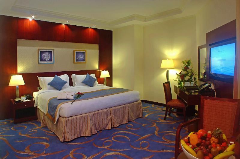 amenity photo 3 - Distance from Dorrar Al Eiman Royal Hotel To Haram