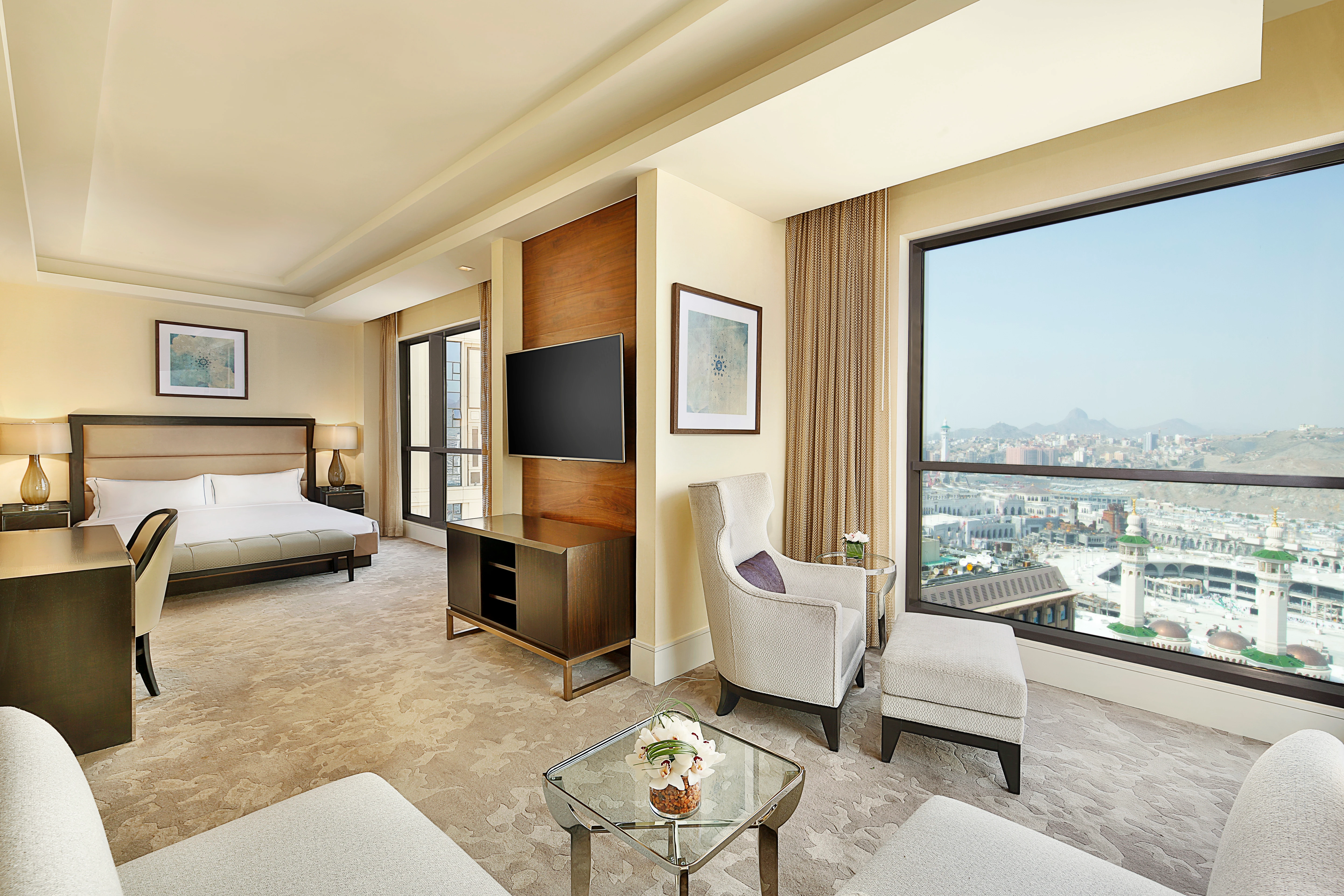 Uploaded image 1753180123906 - 5-Star Hotels in Makkah with Haram View