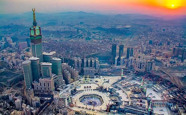 Uploaded image 1765535757108 - All-Inclusive Umrah Packages from UK