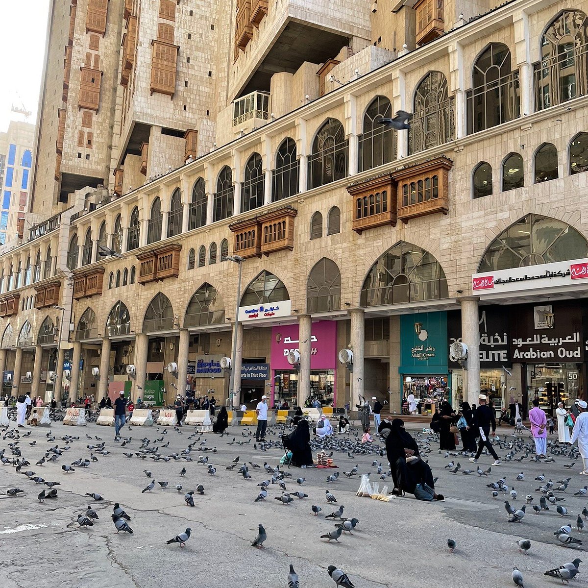 Distance from Al Safwah Royale Orchid to Haram - Reasons to Stay at Al Safwah Royale Orchid Hotel Guide - Umrah Guide