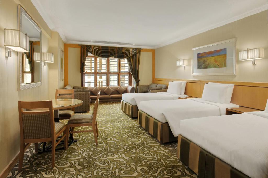 Makkah Towers - Luxury room interior with Haram view, premium Umrah accommodation facilities and amenities