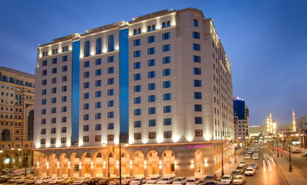 The Ultimate Guide to Find the Best Hotels in Makkah in 2026 - Umrah Travel Guide